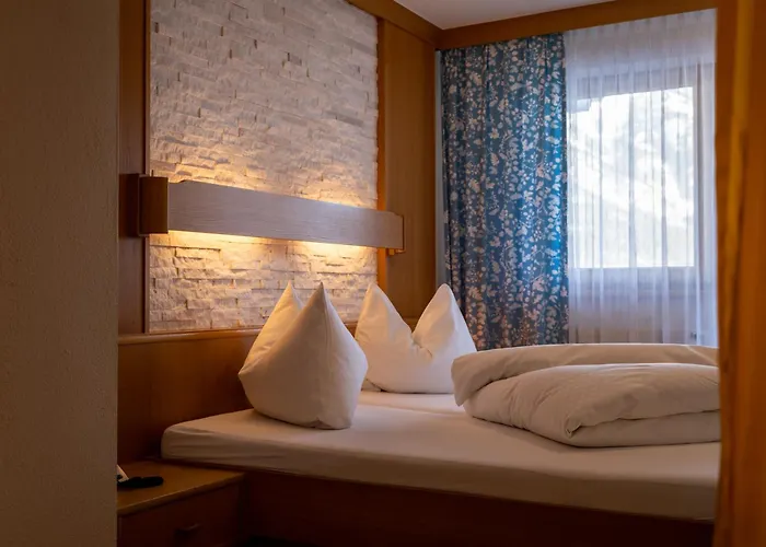 3-Sterne-Hotel: Gasthaus-Pension Golfvilla